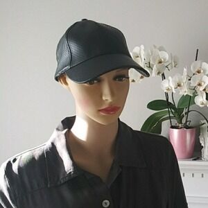 Jane & Berry black faux leather‎ hat stylish y2k streetwear casual